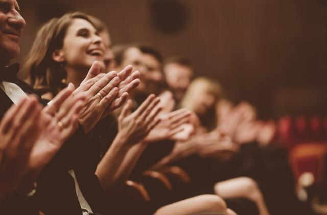 Nemokami spektakliai