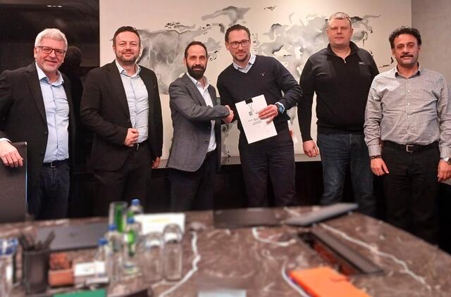 Sutarties pasirašymas