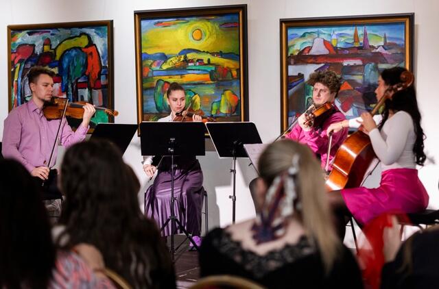 Klaipėdoje pristatyta kūdikiams skirta „Tarakono dainelė“