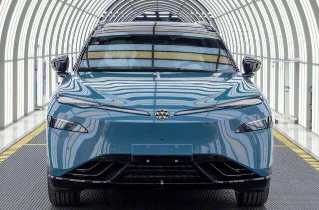 Volkswagen ID.UNYX 08