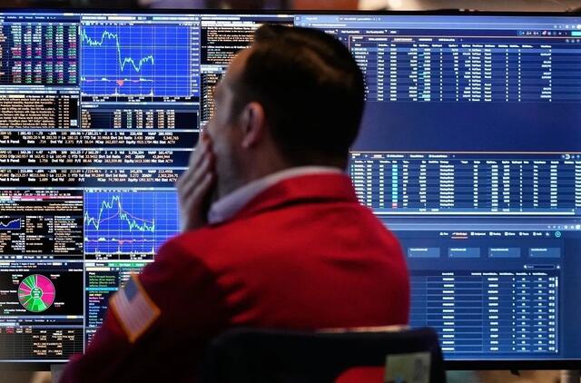 JAV ir Iranui paskelbus paliaubas, nukrito naftos kainos, Azijos rinkose šoktelėjo akcijų vertė