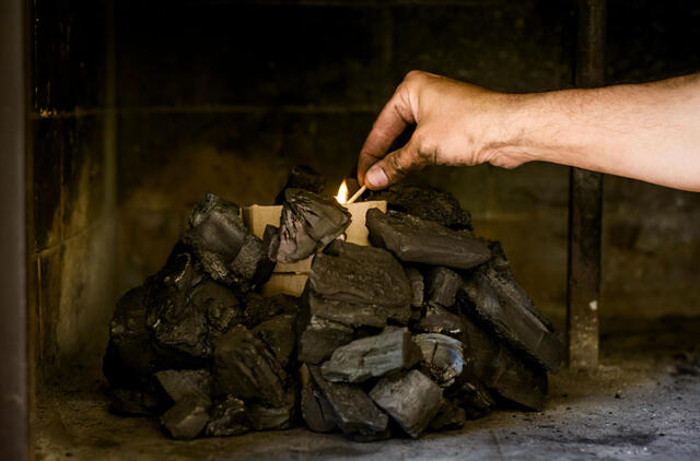 Anglis, ugnis, židinys