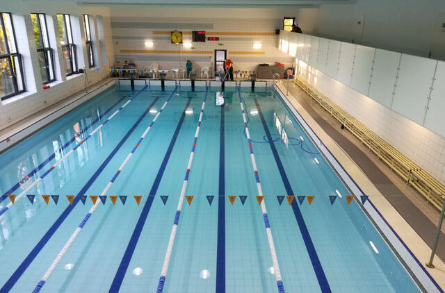 Gintaro sporto centras, baseinas