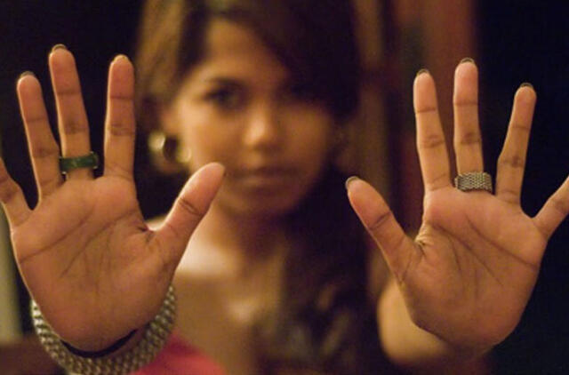 Santuokos linija delne: kur ji yra ir ką pranašauja