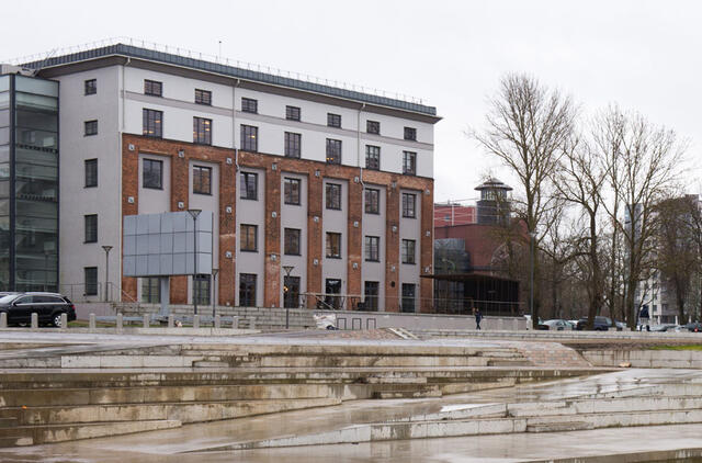 Klaipėdos kultūros fabrikas, Bangų gatvė, pastatas