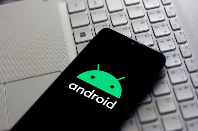 Ekspertai išrinko 5 senesnius „Android“ išmaniuosius telefonus, kuriuos drąsiai galima pirkti 2026 metais