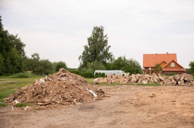 Apleista žemė