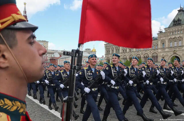 Rusijos kariuomenė paskelbė vienašališkas paliaubas su Ukraina gegužės 8–9 dienomis