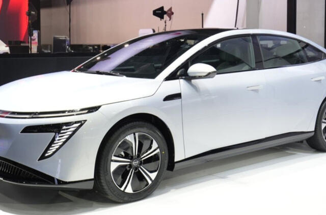 Nissan Primera 