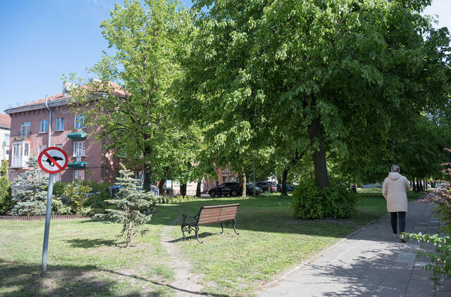 Daugiabučiai, kiemai, žmogus