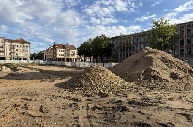 Atgimimo aikštė, statybų darbai