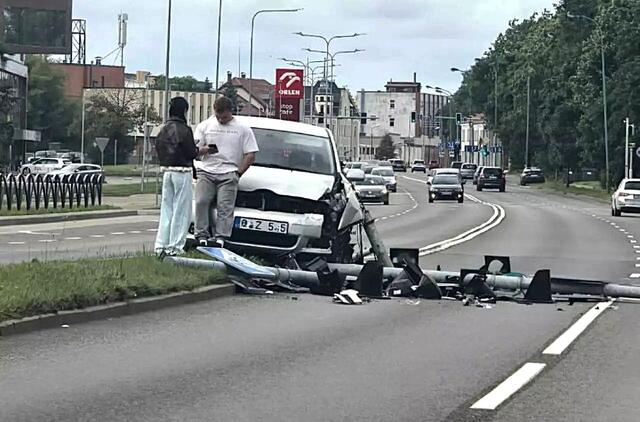Avarija miesto gatvėje