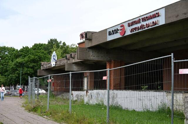 pastatas, statybinė tvora, žmonės