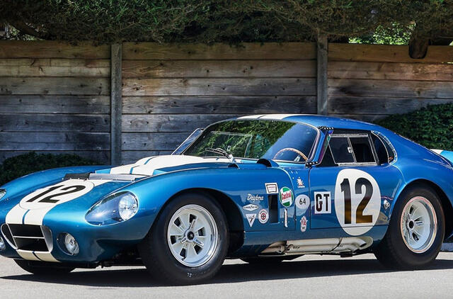 1964 metų „Shelby Cobra Daytona“ įvertinta 25 mln. dolerių 