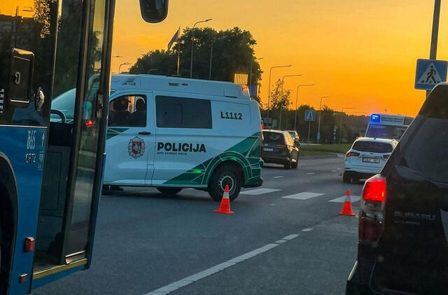 Šiaurės prospektas, policija, transportas