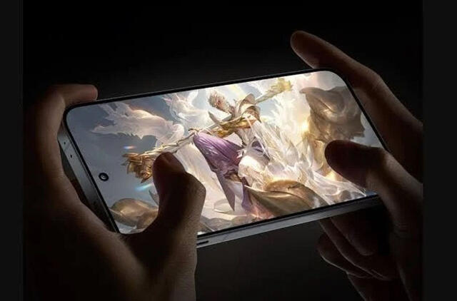 „iQOO 15 Ultra“ pripažintas galingiausiu šių dienų išmaniuoju telefonu