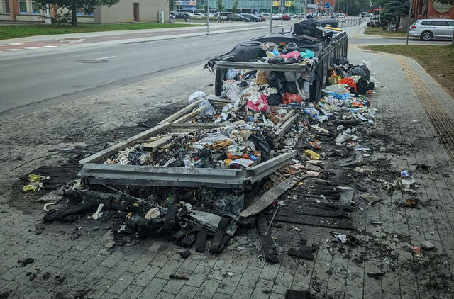 gaisravietė, konteineriai