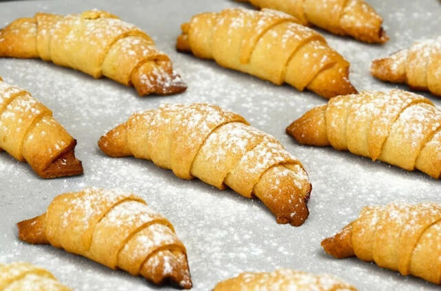 rageliai su abrikosais