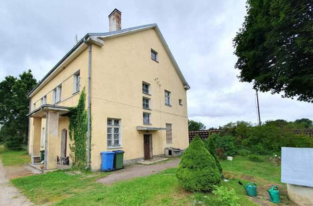 Darbėnai, geležinkelio stotis, pastatas