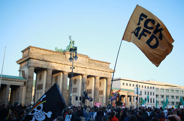 Po AfD pergalės rinkimuose visoje Vokietijoje vyko tūkstantiniai protestai.